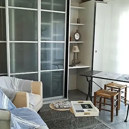 Gites, D'hotes La Maison D'amis Holiday home *