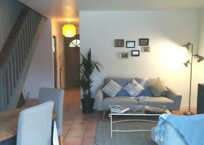 Ferienhaus Gites, D'hotes La Maison D'amis