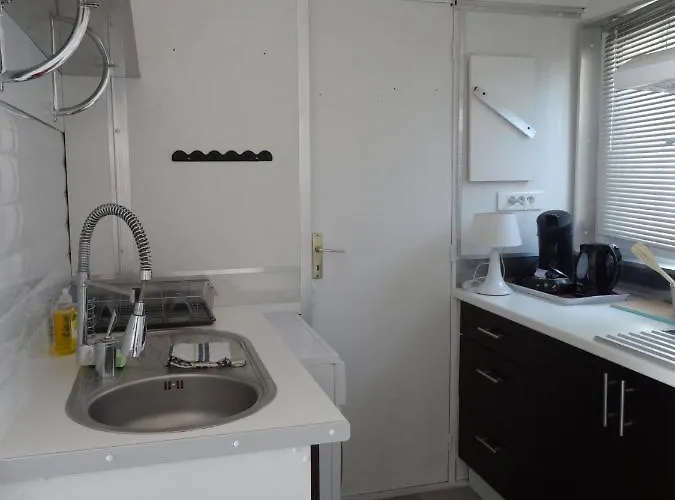 Gites, D'hotes La Maison D'amis Ferienhaus